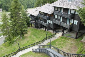 Crystal Chalets Norse Peak Exterior