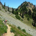 b hikers heading toward Boundary Gap