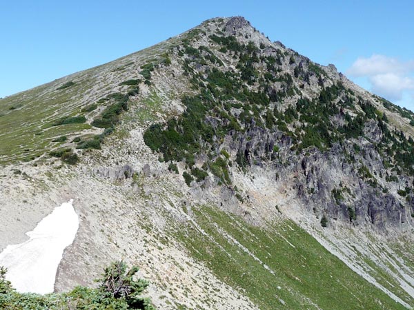 Skyscraper Pass / Peak