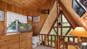 Serenity Cabin sleeping loft
